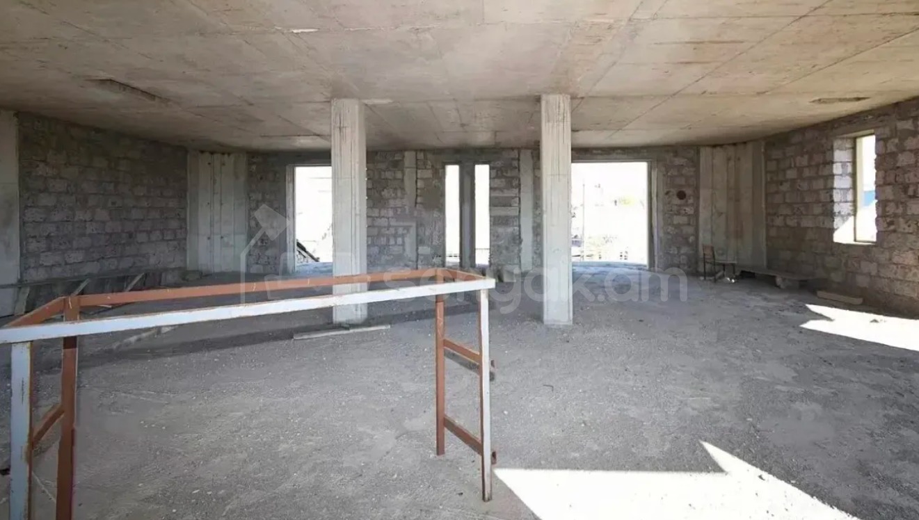 7 Սենյականոց Շքեղ Առանձնատուն, 500քմ