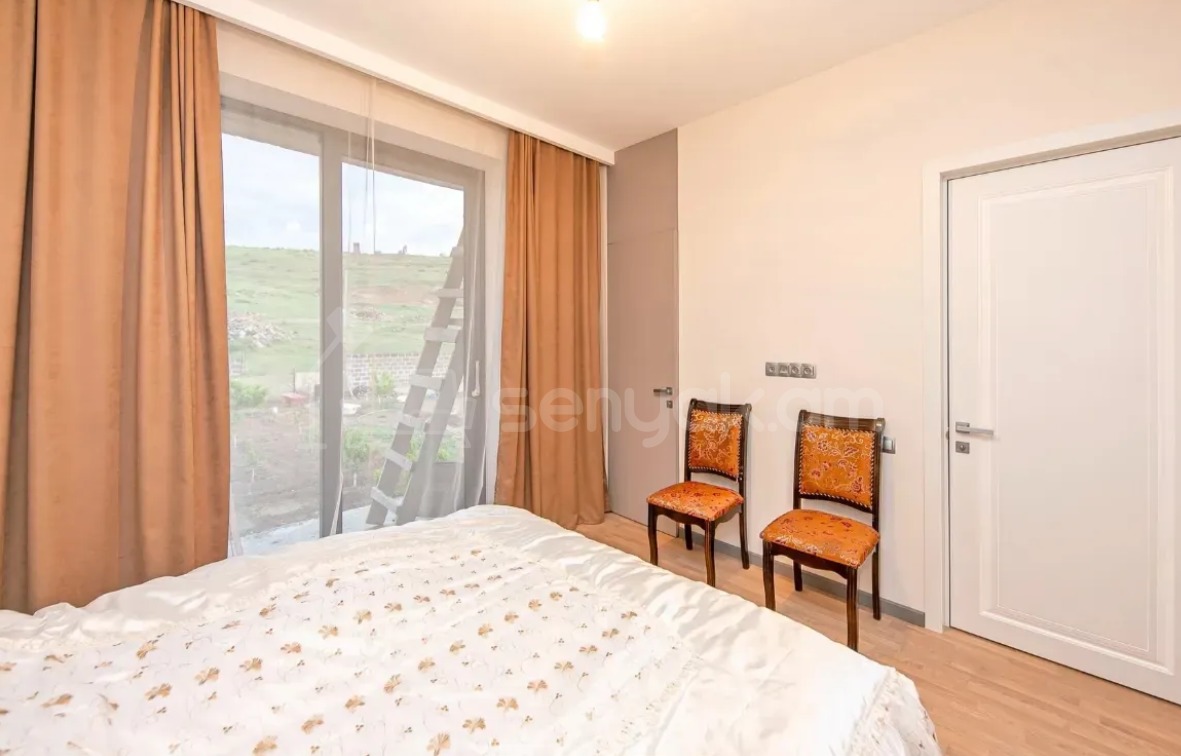 7 Սենյականոց Շքեղ Առանձնատուն, 211քմ