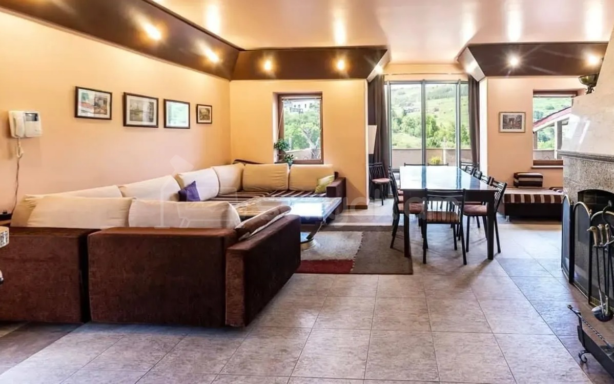 6 Սենյականոց Շքեղ Առանձնատուն, 520քմ