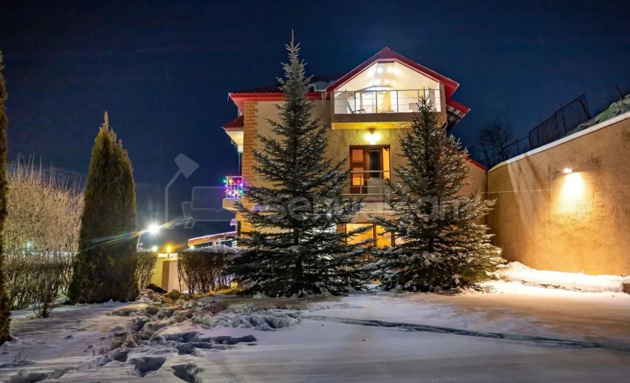 6 Սենյականոց Շքեղ Առանձնատուն, 520քմ