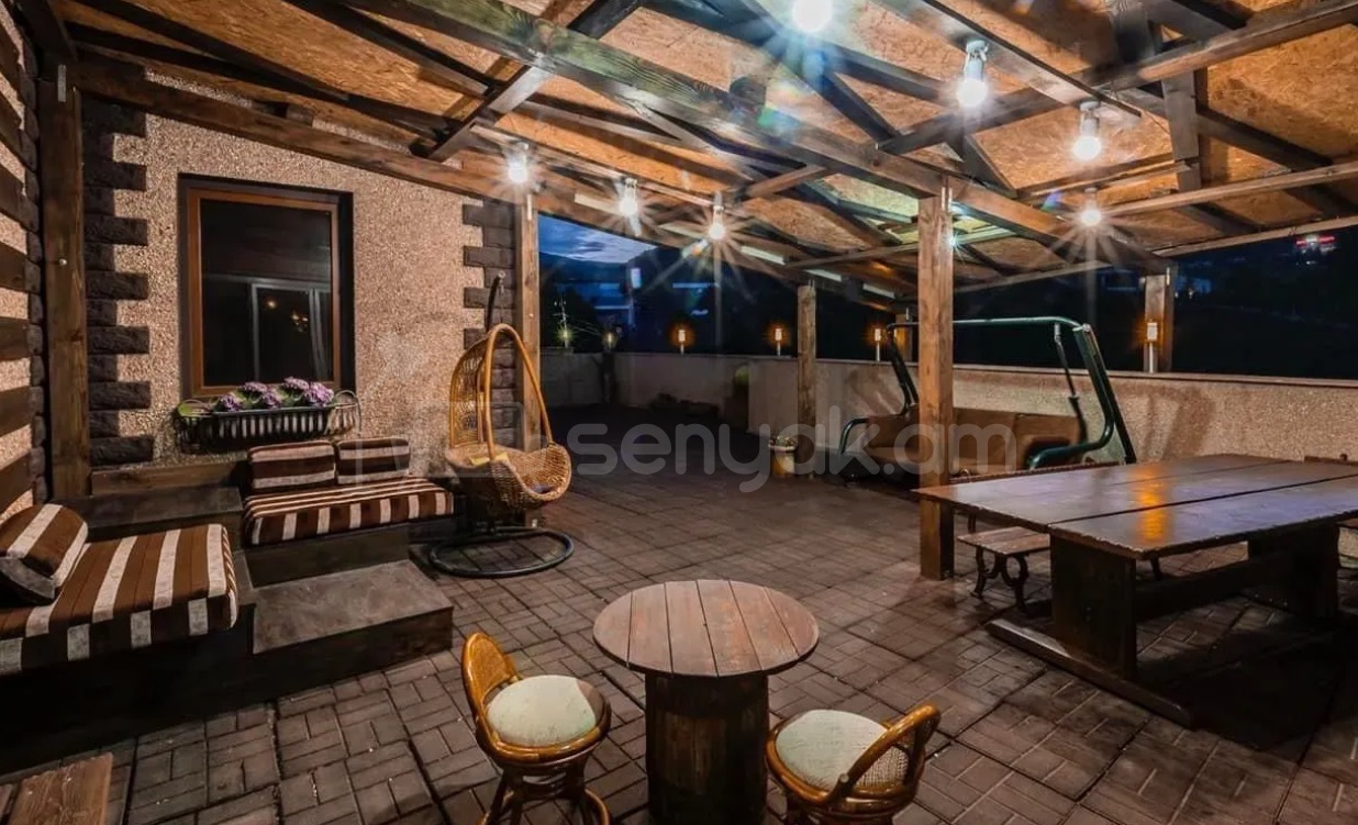 6 Սենյականոց Շքեղ Առանձնատուն, 520քմ