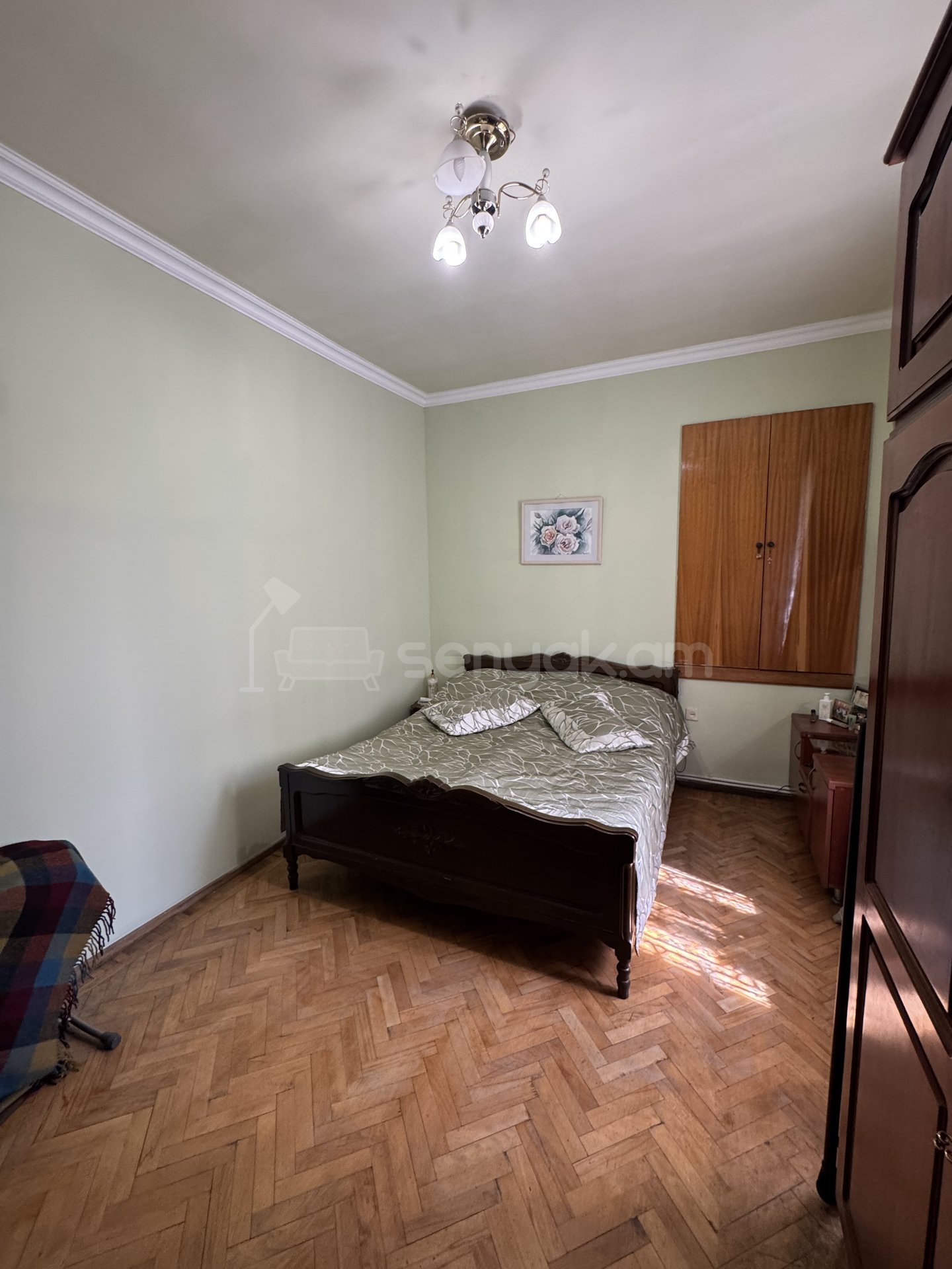 6 Սենյականոց Սեփական Տուն, 490քմ, Կոսմետիկ Վերանորոգված, Ավտոտնակով