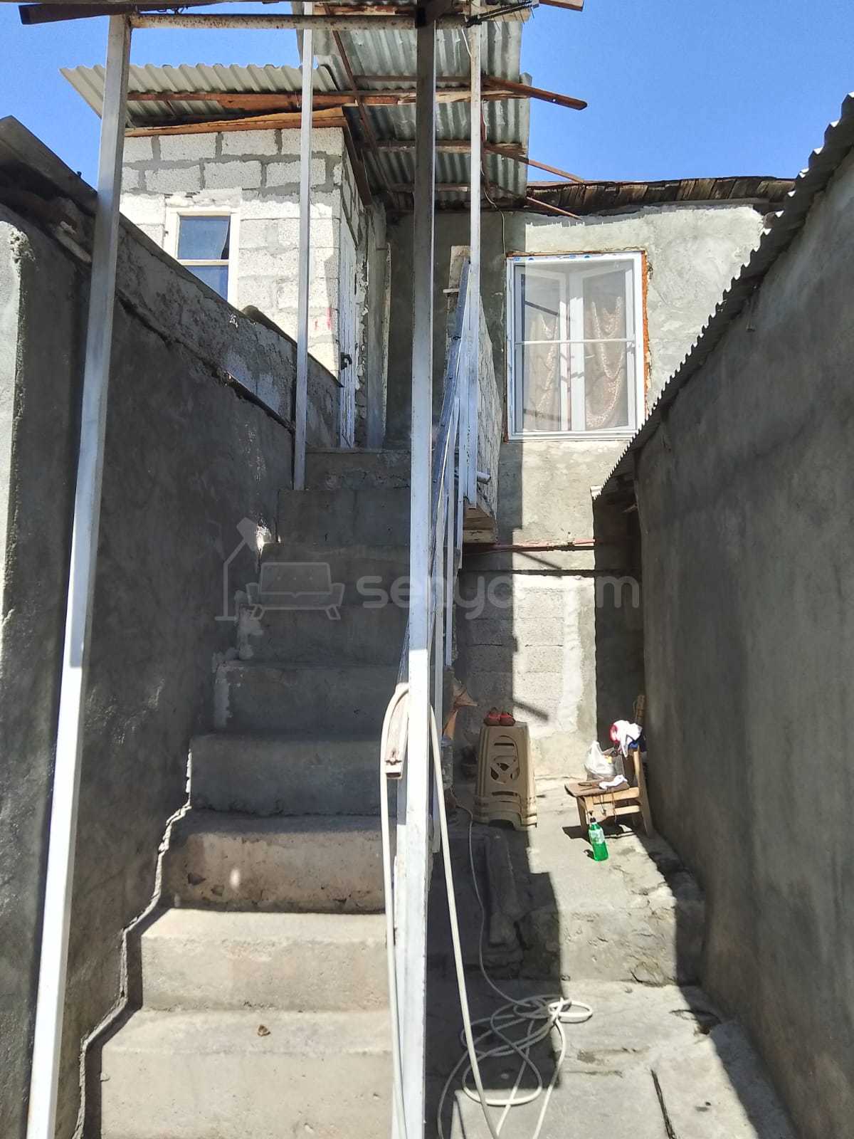 5 Սենյականոց Սեփական Տուն, 106քմ, Նորմալ Վիճակում