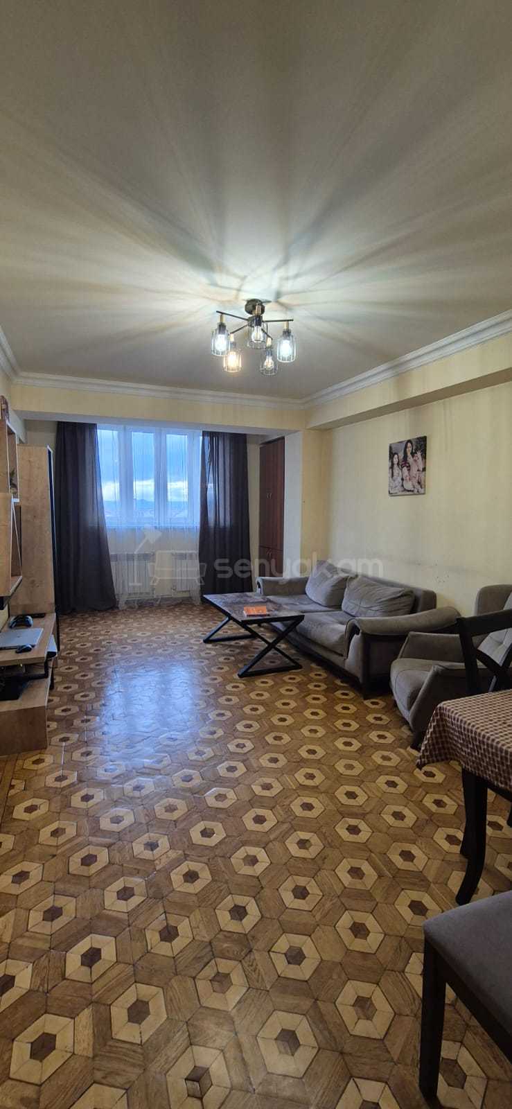 4 Սենյականոց Բնակարան, 77քմ, 11/13 հարկ, Նորմալ Վիճակում