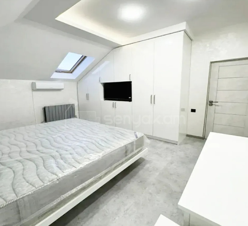 3 Սենյականոց Բնակարան Նորակառույցում, 80քմ, 8/8 հարկ, Դիզայներական Վերանորոգված