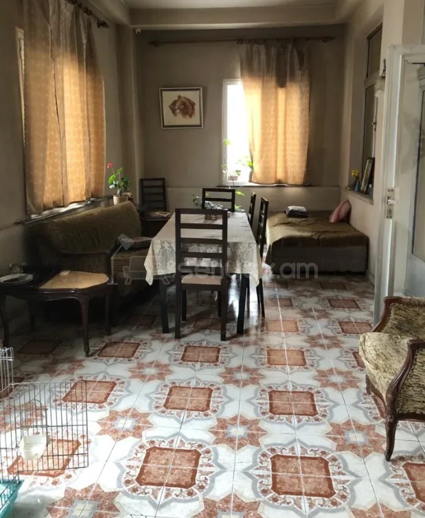 3 Սենյականոց Բնակարան Քարե Շենքում, 110քմ, 2/5 հարկ, Կոսմետիկ Վերանորոգված