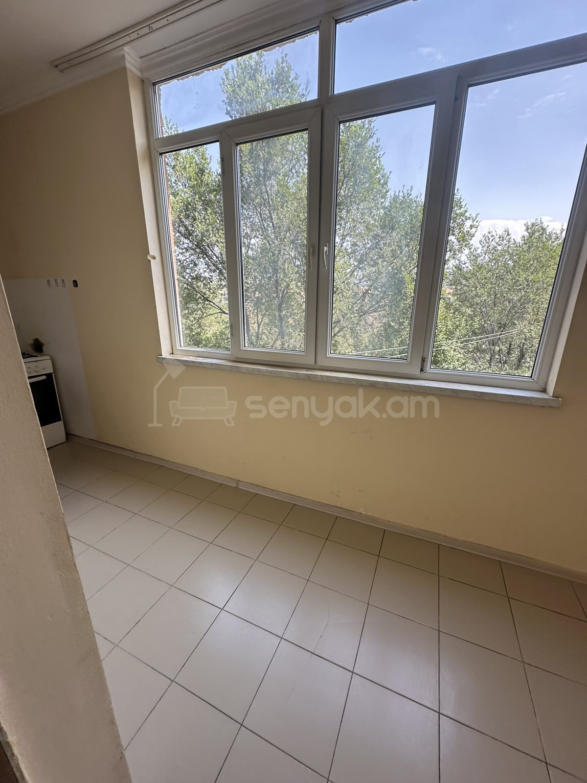 2 Սենյականոց Բնակարան Քարե Շենքում, 60քմ, 3/5 հարկ, Կոսմետիկ Վերանորոգված, Արևկող