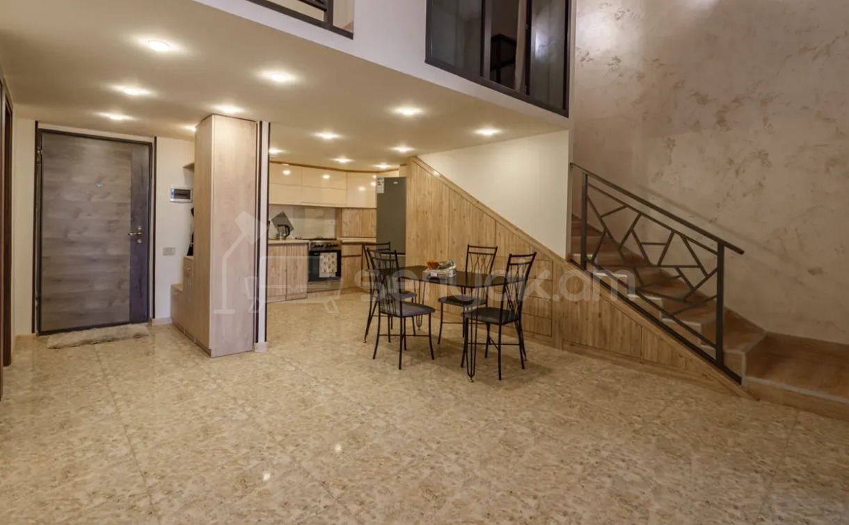 4 Սենյականոց Բնակարան Նորակառույցում, 90քմ, 2/15 հարկ, Դիզայներական Վերանորոգված