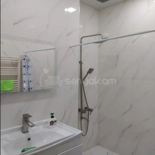 2 Սենյականոց Բնակարան, 50քմ, 3/18 հարկ, Կապիտալ Վերանորոգված, Կահավորված, Արևկող