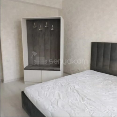 2 Սենյականոց Բնակարան, 50քմ, 3/18 հարկ, Կապիտալ Վերանորոգված, Կահավորված, Արևկող