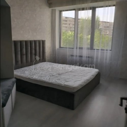 2 Սենյականոց Բնակարան, 50քմ, 3/18 հարկ, Կապիտալ Վերանորոգված, Կահավորված, Արևկող