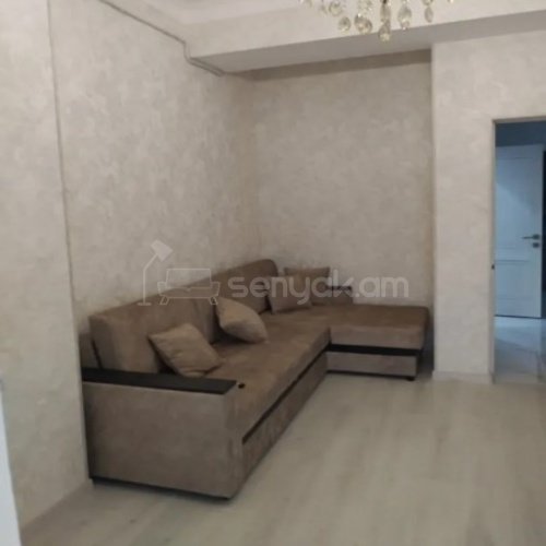2 Սենյականոց Բնակարան, 50քմ, 3/18 հարկ, Կապիտալ Վերանորոգված, Կահավորված, Արևկող