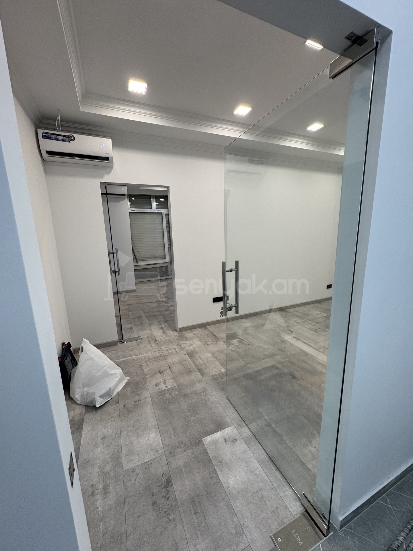 Օֆիսային Տարածք, 165քմ