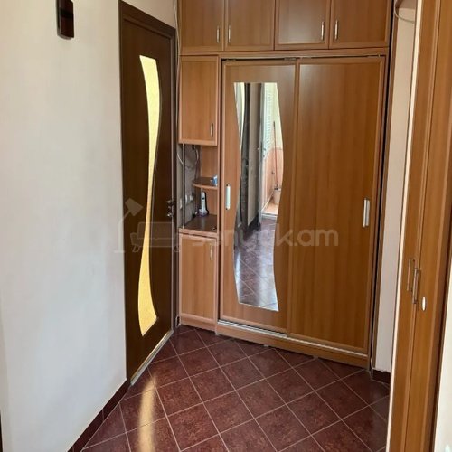 2 Սենյականոց Բնակարան Քարե Շենքում, 55քմ, 4/4 հարկ, Կապիտալ Վերանորոգված, Կահավորված, Արևկող