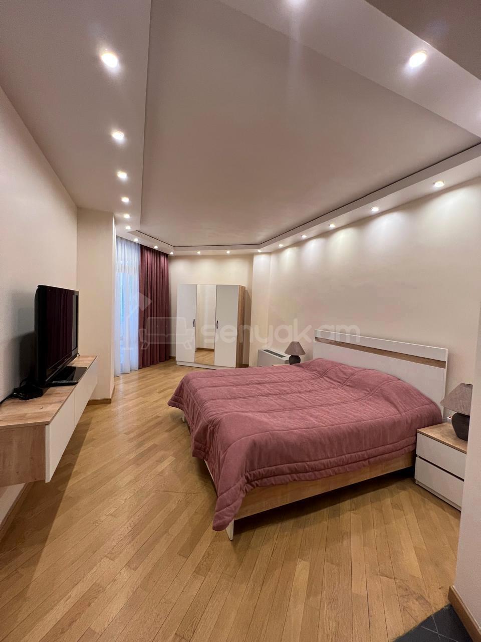 4 Սենյականոց Բնակարան Նորակառույցում, 205քմ, 7/11 հարկ, Դիզայներական Վերանորոգված, Կահավորված, Արևկող