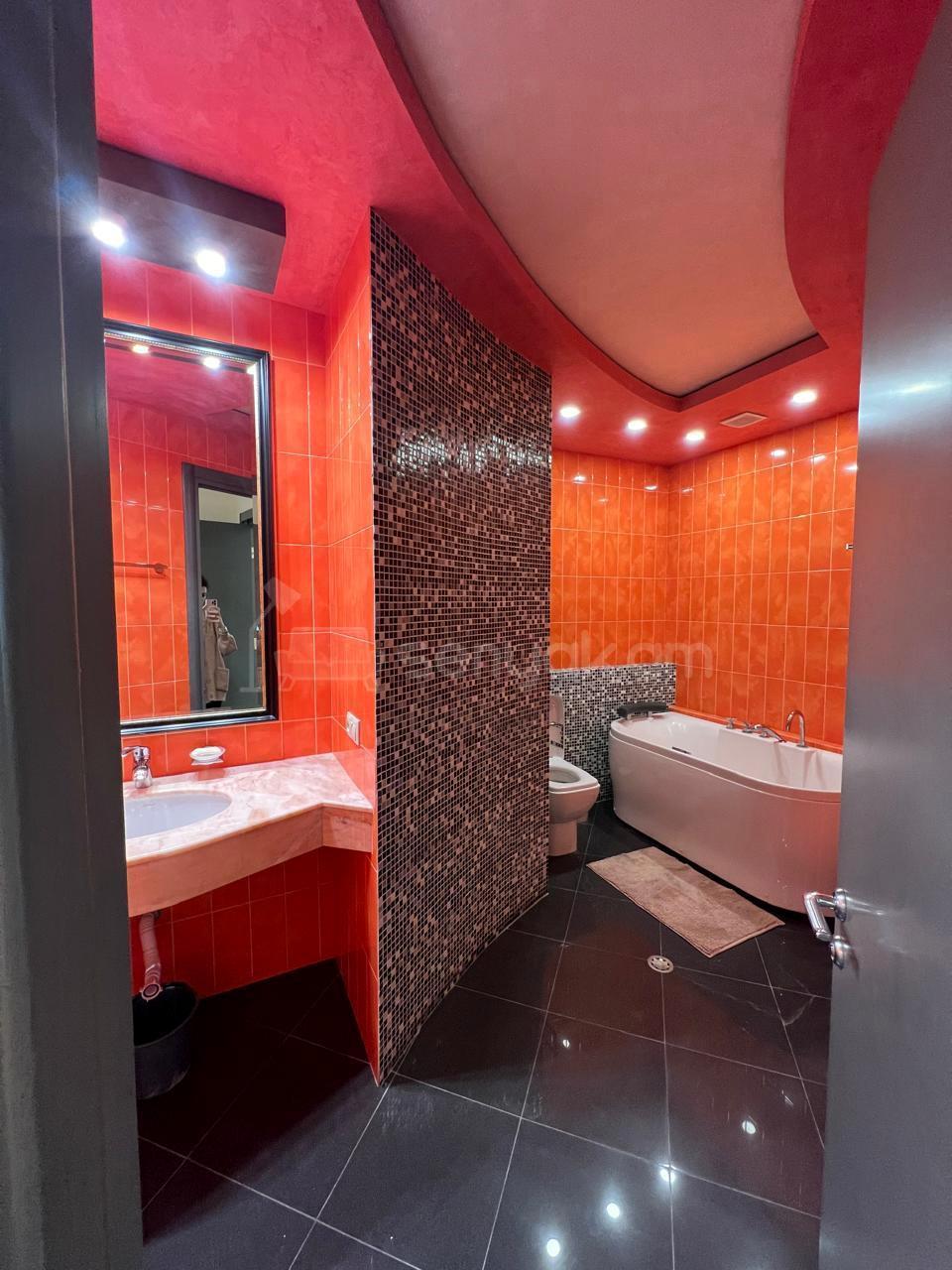 4 Սենյականոց Բնակարան Նորակառույցում, 205քմ, 7/11 հարկ, Դիզայներական Վերանորոգված, Կահավորված, Արևկող