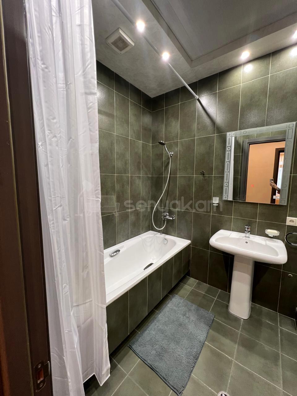 4 Սենյականոց Բնակարան Նորակառույցում, 205քմ, 7/11 հարկ, Դիզայներական Վերանորոգված, Կահավորված, Արևկող