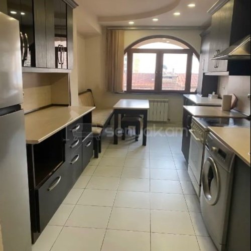 3 Սենյականոց Բնակարան, 72քմ, 7/16 հարկ, Կոսմետիկ Վերանորոգված, Կահավորված, Արևկող