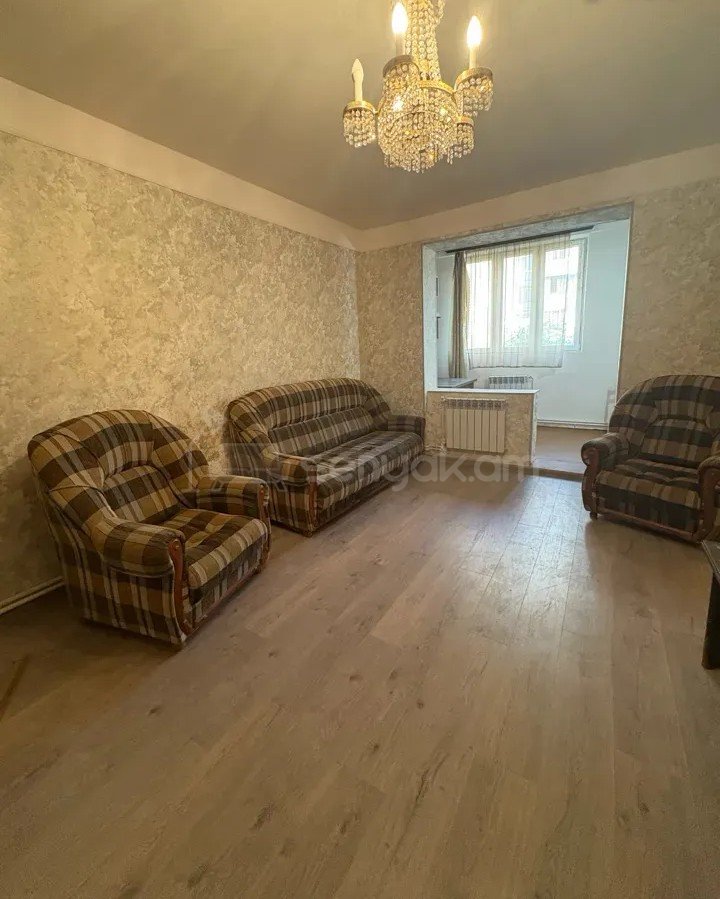 2 Սենյականոց Բնակարան, 70քմ, 5/9 հարկ, Կապիտալ Վերանորոգված, Կահավորված, Արևկող