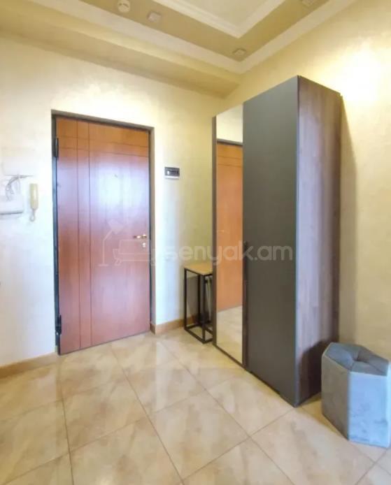 2 Սենյականոց Բնակարան Նորակառույցում, 40քմ, 7/14 հարկ, Դիզայներական Վերանորոգված, Կահավորված