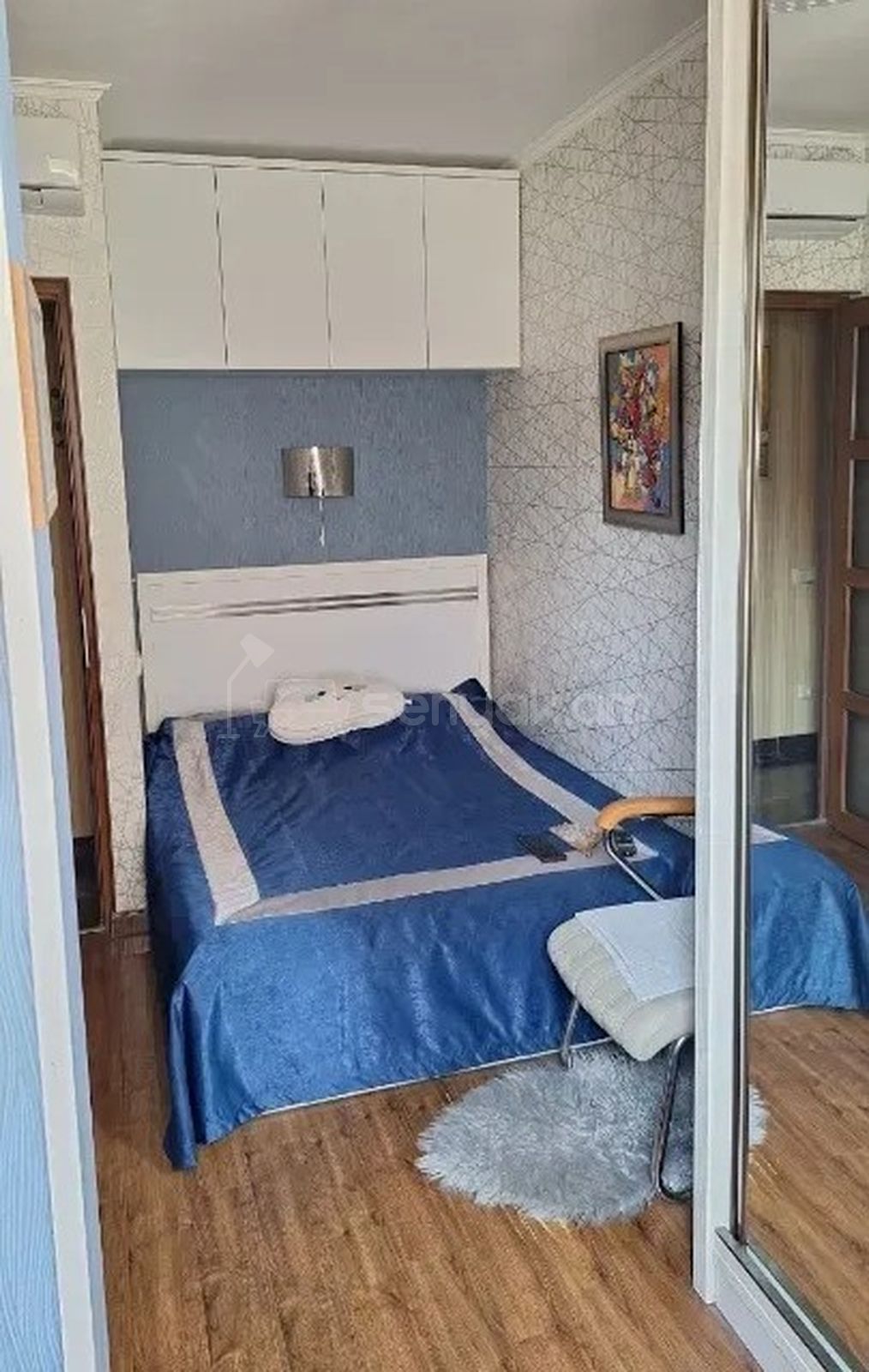 4 Սենյականոց Բնակարան Քարե Շենքում, 96քմ, 2/5 հարկ, Կապիտալ Վերանորոգված