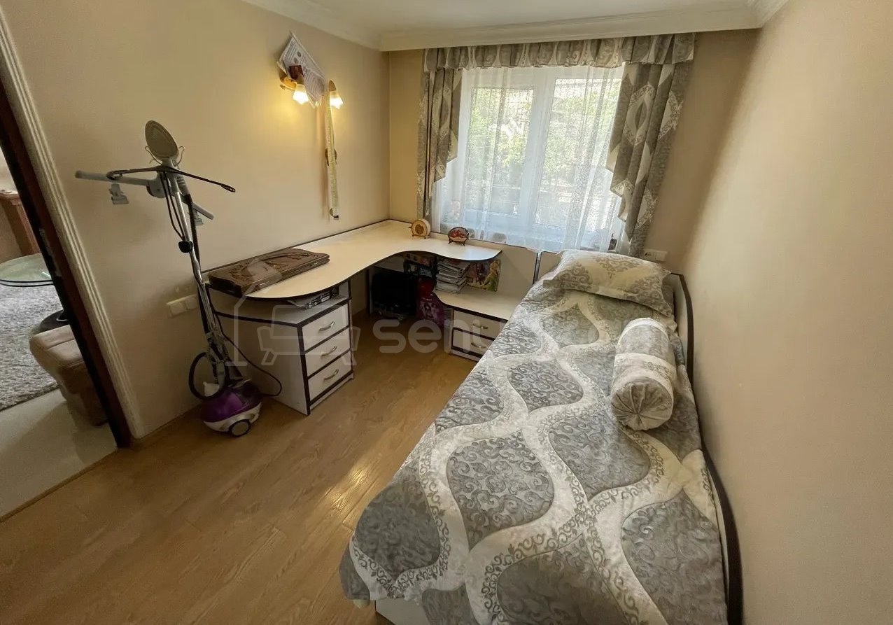 4 Սենյականոց Բնակարան Նորակառույց Քարե Շենքում, 105քմ, 2/6 հարկ, Կապիտալ Վերանորոգված