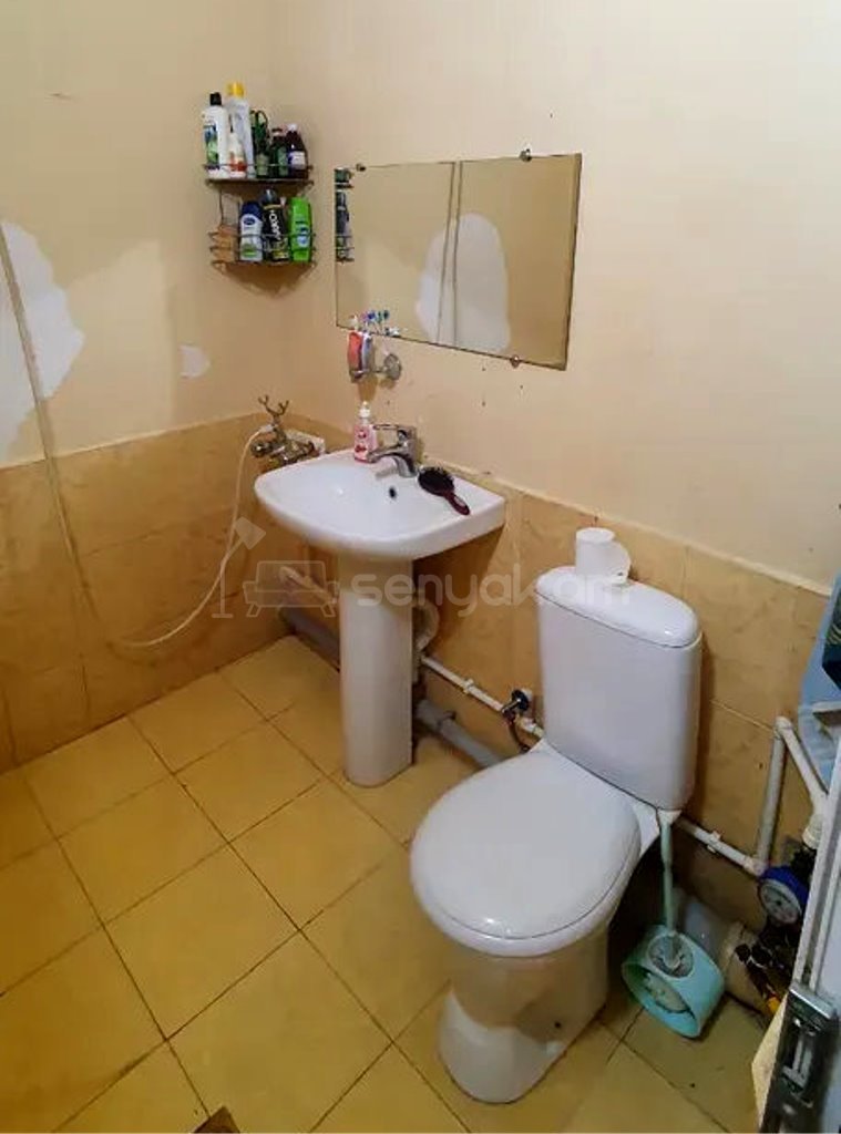 2 Սենյականոց Բնակարան, 33քմ, 5/5 հարկ, Կոսմետիկ Վերանորոգված