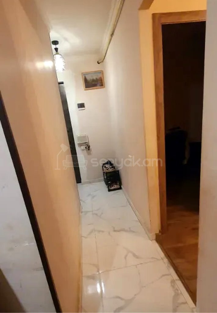 2 Սենյականոց Բնակարան, 33քմ, 5/5 հարկ, Կոսմետիկ Վերանորոգված