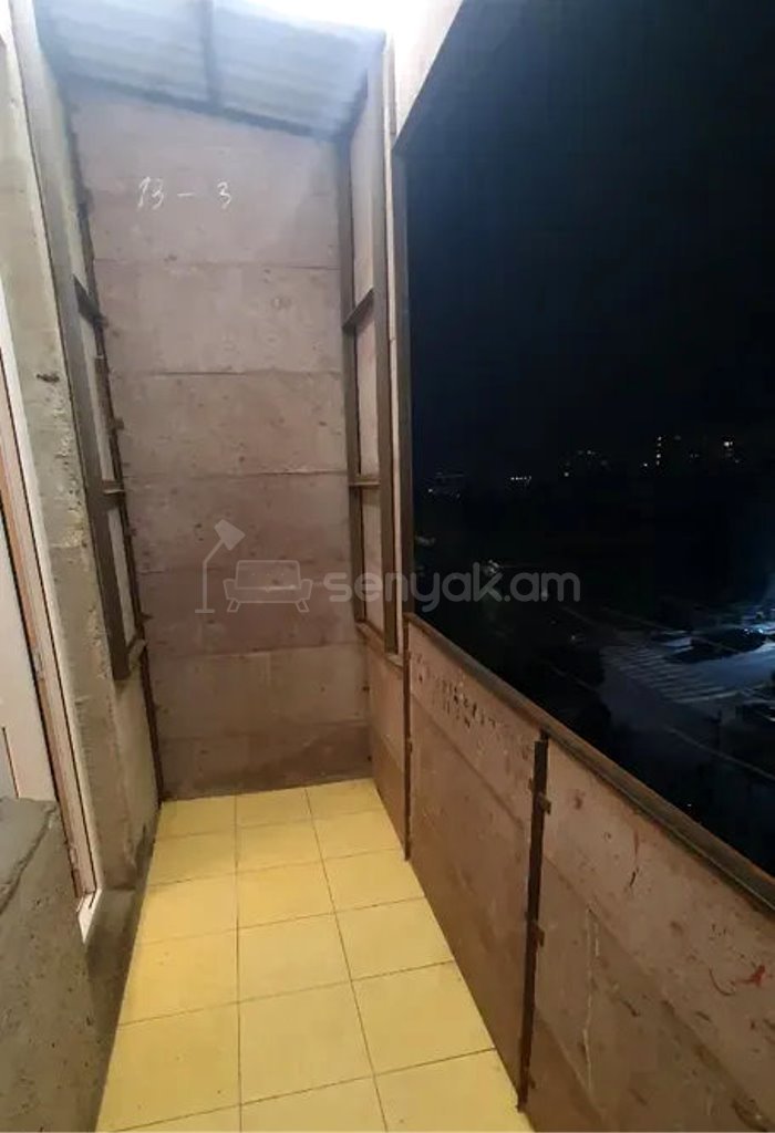 2 Սենյականոց Բնակարան, 33քմ, 5/5 հարկ, Կոսմետիկ Վերանորոգված