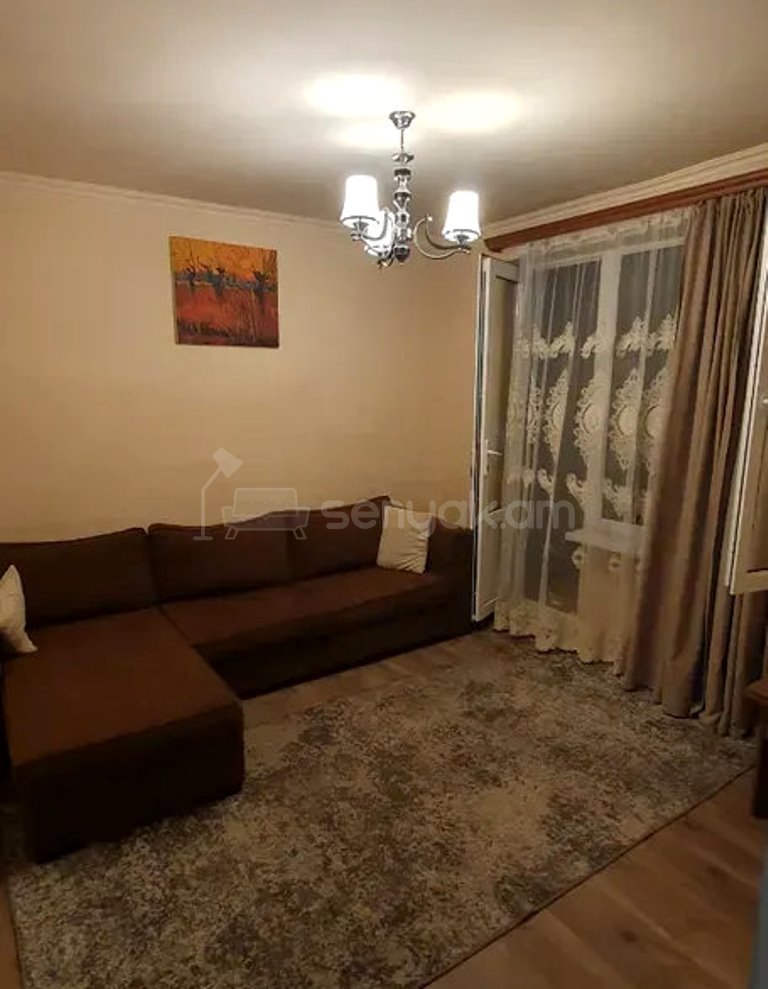 2 Սենյականոց Բնակարան, 33քմ, 5/5 հարկ, Կոսմետիկ Վերանորոգված