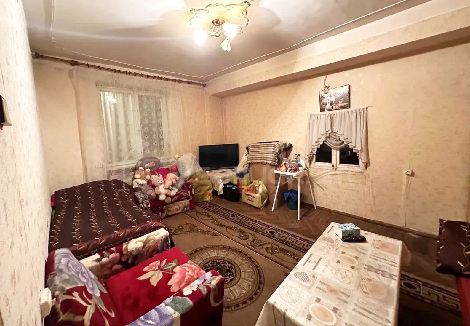 1 Սենյականոց Բնակարան, 45քմ, 5/9 հարկ, Պետական Վիճակում