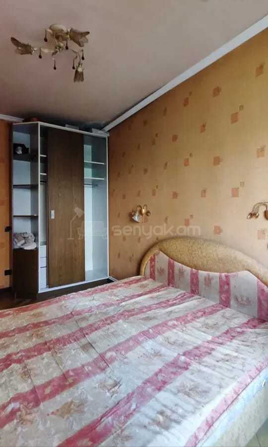 3 Սենյականոց Բնակարան, 77քմ, 4/9 հարկ, Նորմալ Վիճակում, Կահավորված, Արևկող