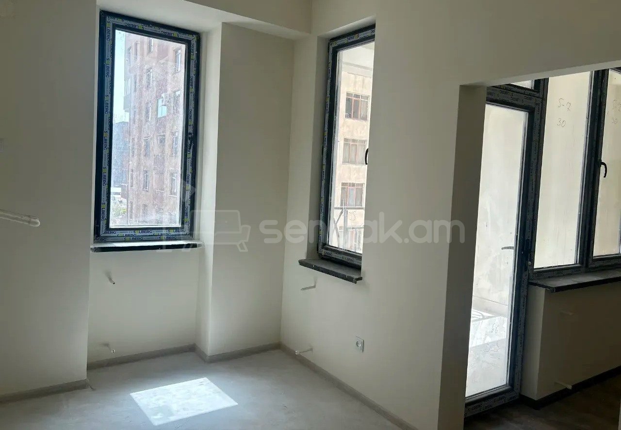 3 Սենյականոց Բնակարան Նորակառույցում, 87քմ, 8/16 հարկ, Կապիտալ Վերանորոգված