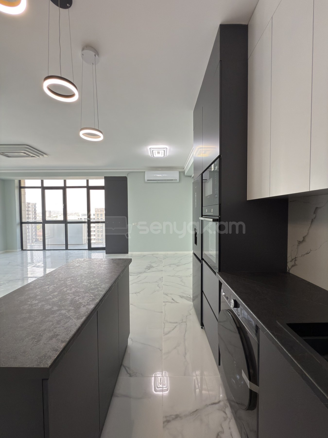 3 Սենյականոց Բնակարան Նորակառույցում, 108քմ, 16/18 հարկ, Կապիտալ Վերանորոգված