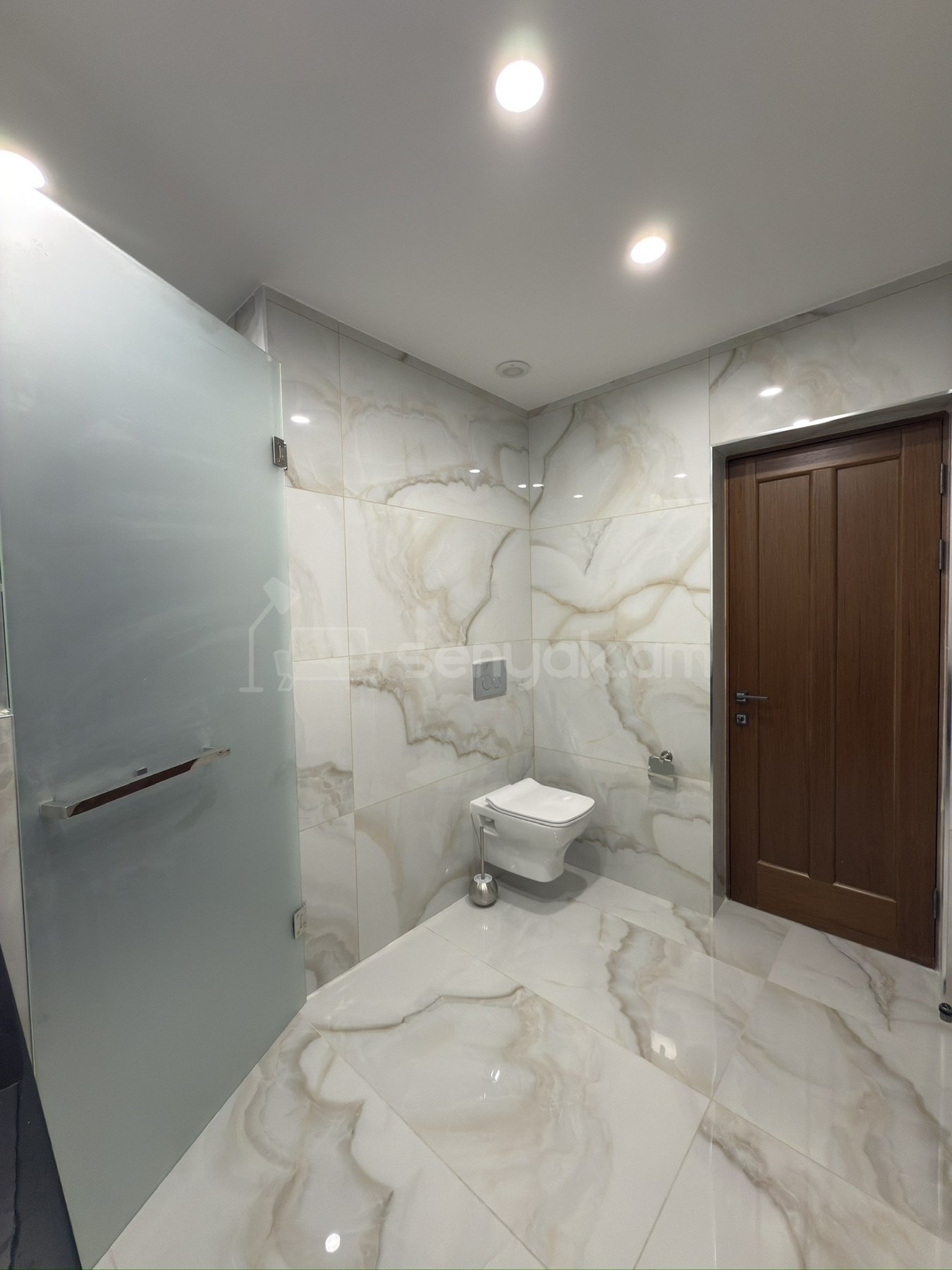 3 Սենյականոց Բնակարան Նորակառույցում, 108քմ, 16/18 հարկ, Կապիտալ Վերանորոգված