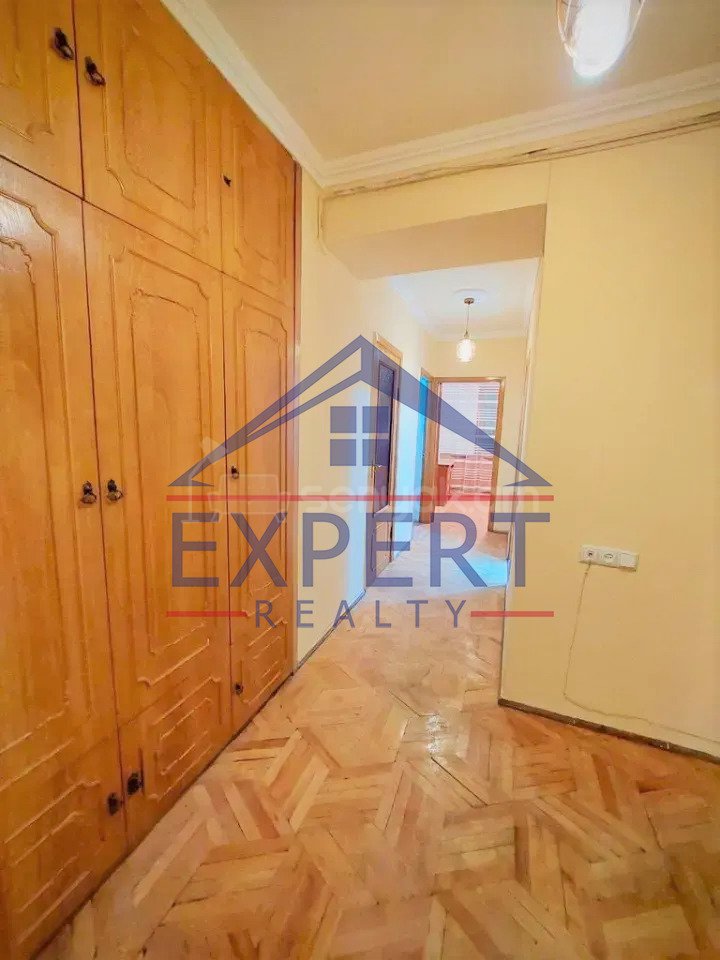 3 Սենյականոց Բնակարան, 98քմ, 5/16 հարկ, Նորմալ Վիճակում, Կահավորված, Արևկող