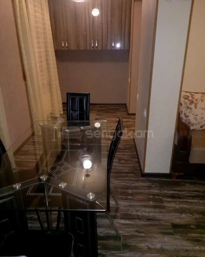 3 Սենյականոց Բնակարան, 80քմ, 6/9 հարկ, Կապիտալ Վերանորոգված, Կահավորված