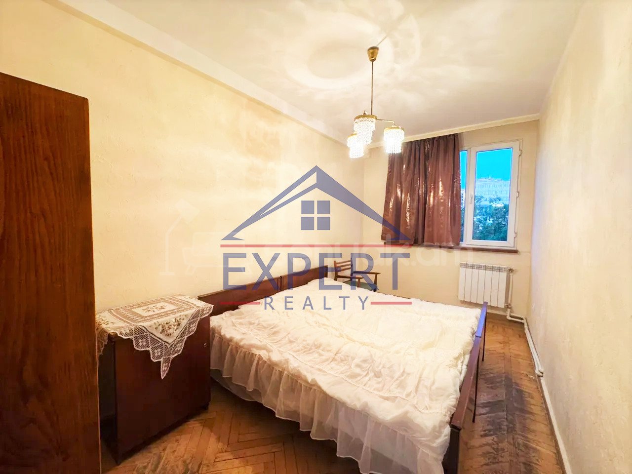 3 Սենյականոց Բնակարան, 80քմ, 5/9 հարկ, Նորմալ Վիճակում, Կահավորված, Արևկող