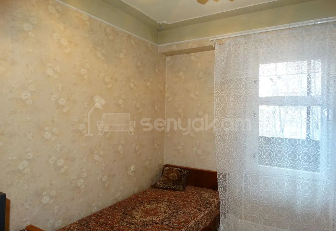 3 Սենյականոց Բնակարան, 100քմ, 3/12 հարկ, Նորմալ Վիճակում