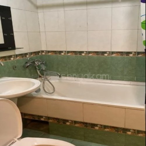 2 Սենյականոց Բնակարան Քարե Շենքում, 41քմ, 4/4 հարկ, Կոսմետիկ Վերանորոգված, Կահավորված, Արևկող