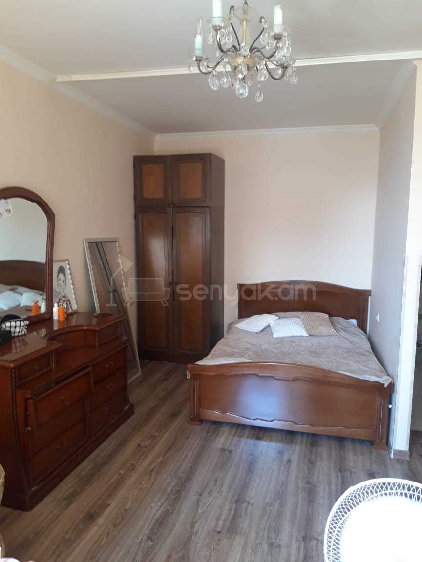 2 Սենյականոց Բնակարան, 40քմ, 8/12 հարկ, Նորմալ Վիճակում