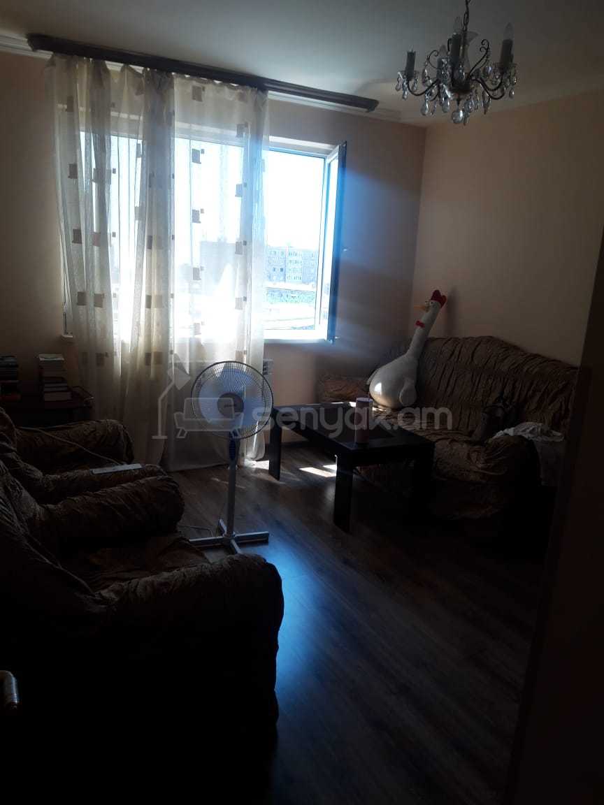 2 Սենյականոց Բնակարան, 40քմ, 8/12 հարկ, Նորմալ Վիճակում