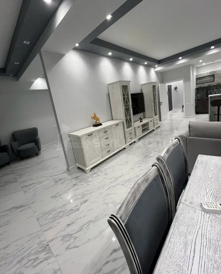 2 Սենյականոց Բնակարան Նորակառույցում, 75քմ, 5/16 հարկ, Դիզայներական Վերանորոգված, Կահավորված, Արևկող