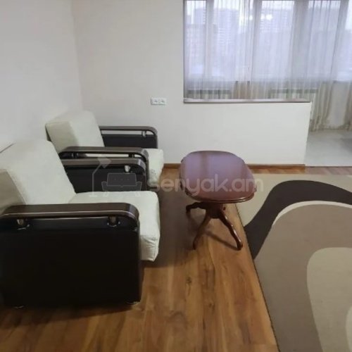 3 Սենյականոց Բնակարան, 75քմ, 8/9 հարկ, Կապիտալ Վերանորոգված, Կահավորված, Արևկող