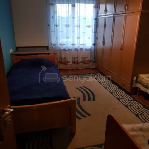 3 Սենյականոց Բնակարան, 75քմ, 8/9 հարկ, Կապիտալ Վերանորոգված, Կահավորված, Արևկող