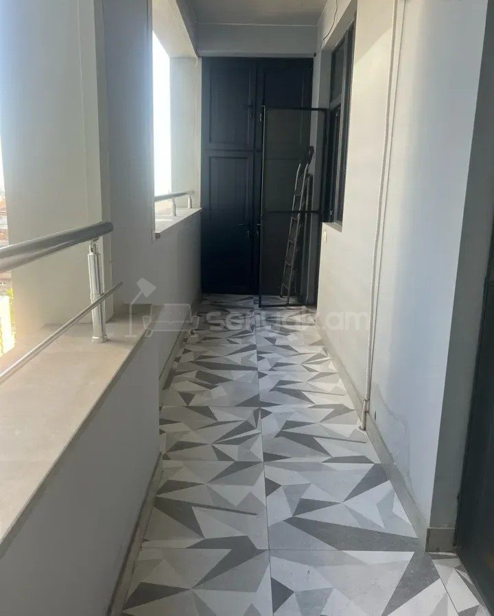 2 Սենյականոց Բնակարան Նորակառույցում, 70քմ, 5/15 հարկ, Դիզայներական Վերանորոգված, Կահավորված