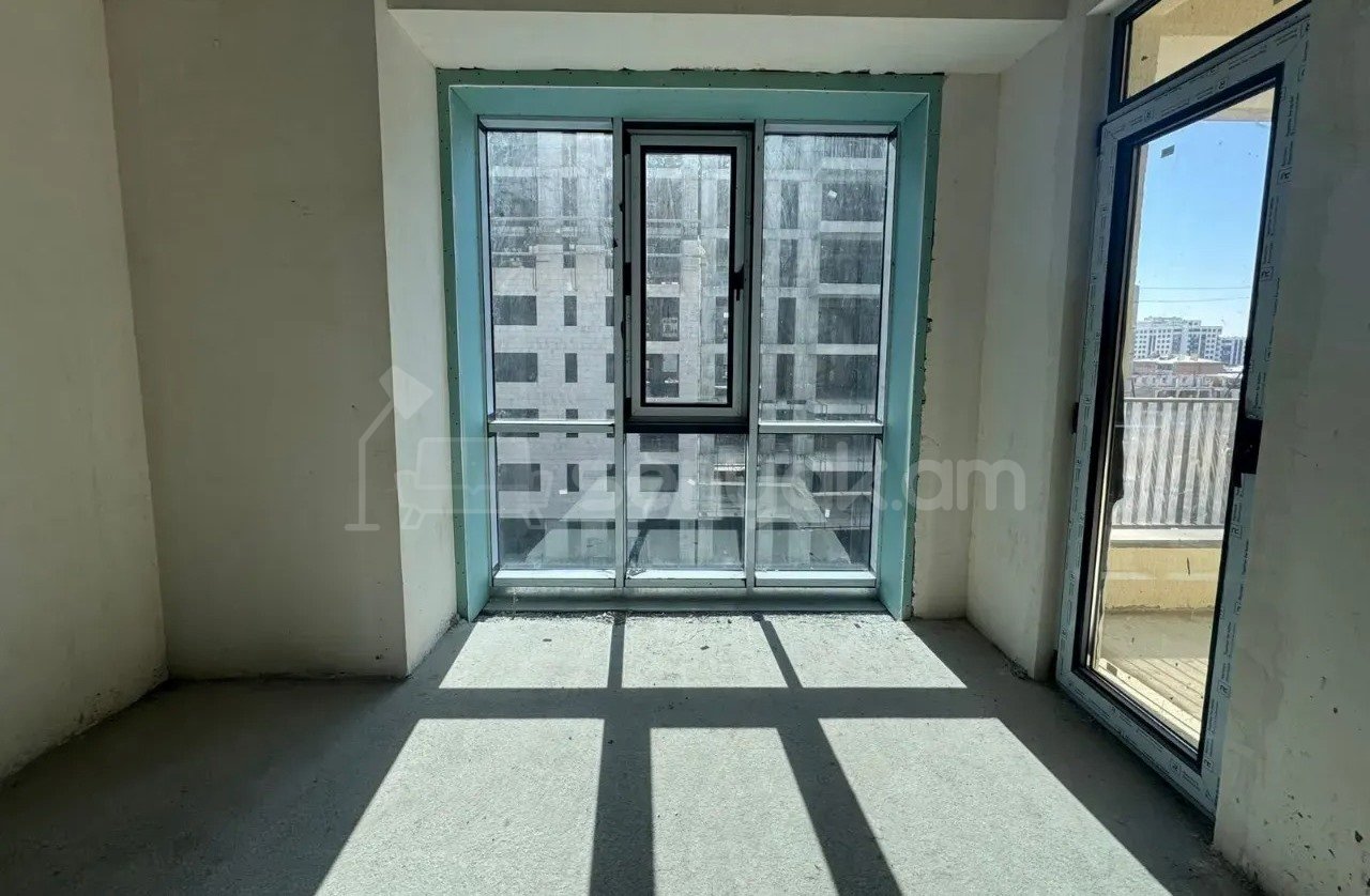 4 Սենյականոց Բնակարան Նորակառույցում, 127քմ, 6/14 հարկ, Զրոյական Վիճակում