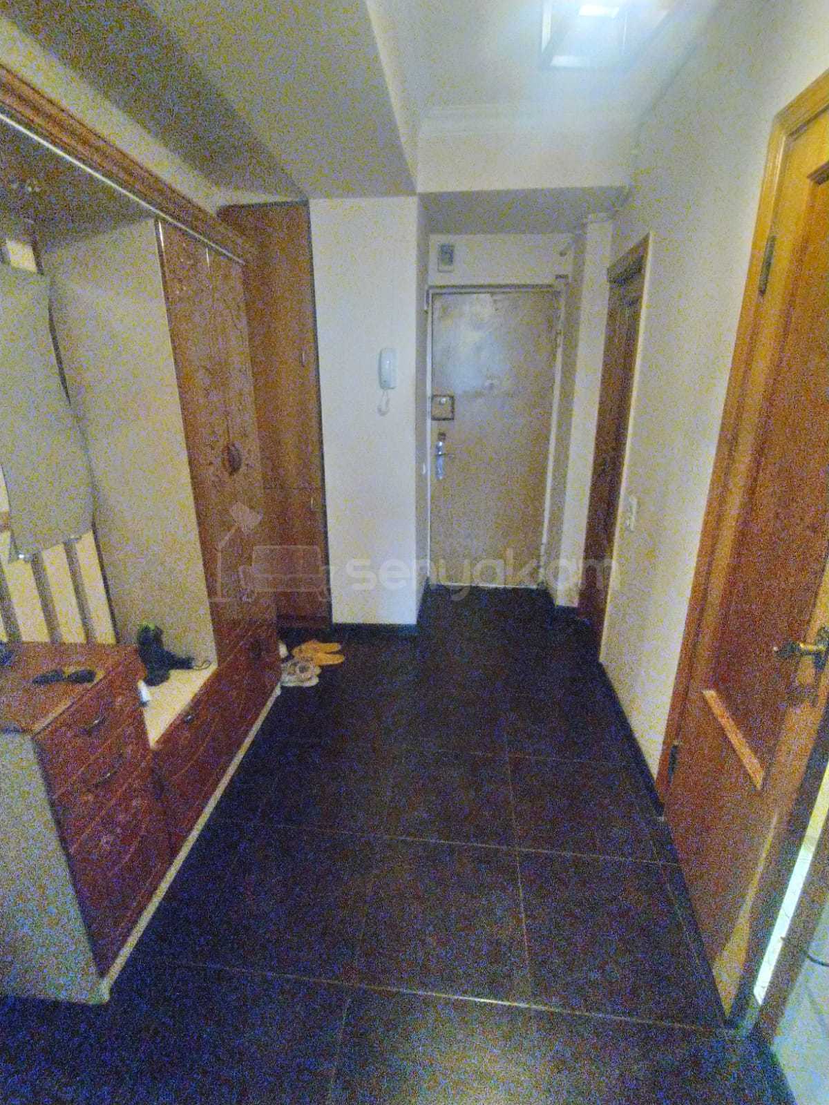 4 Սենյականոց Բնակարան, 77քմ, 11/14 հարկ, Նորմալ Վիճակում