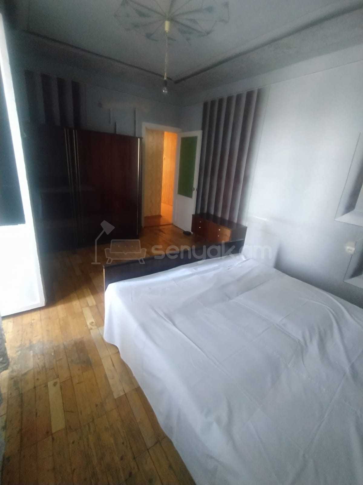 3 Սենյականոց Բնակարան, 87քմ, 2/12 հարկ, Նորմալ Վիճակում