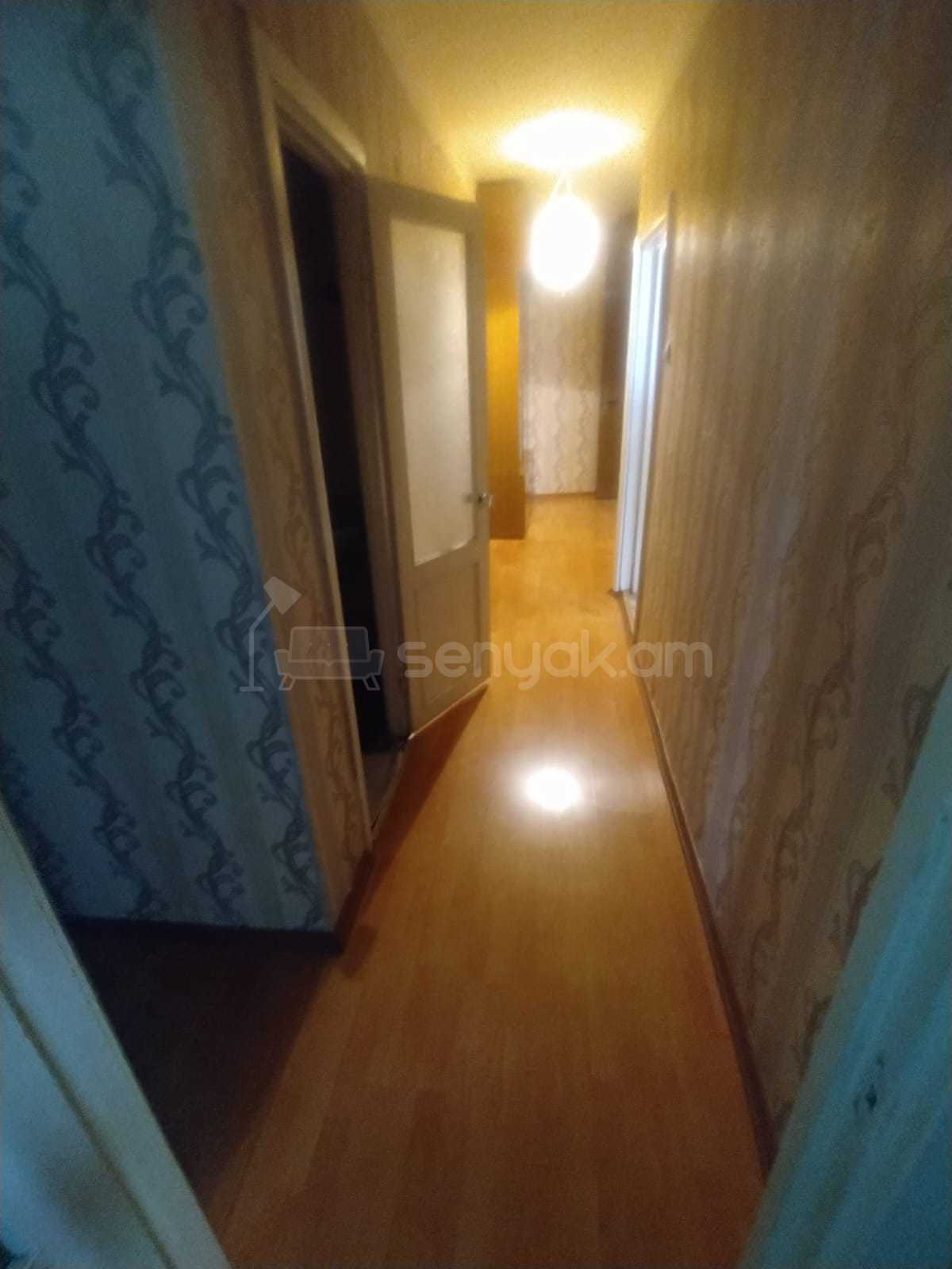 3 Սենյականոց Բնակարան, 87քմ, 2/12 հարկ, Նորմալ Վիճակում